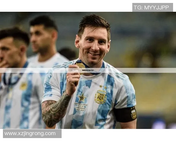 打造个性化电视背景墙让足球明星陪你畅享精彩赛事